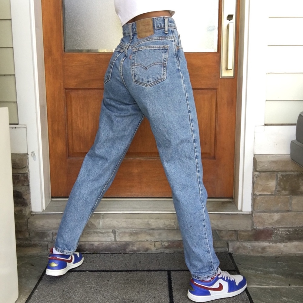 Vintage Levi’s 551 High Waisted Jeans Light Blue 8 Denim Jean Pants Levis 90s